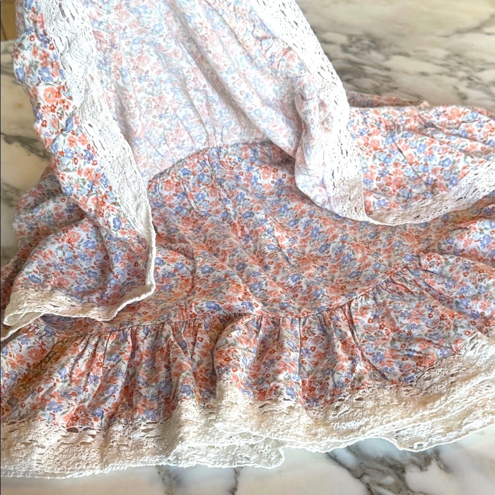 Aeropostale Layered Floral Lace Trim Mini Skirt size Small - Picture 9 of 12